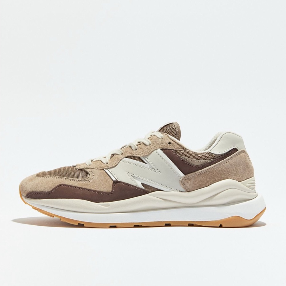New Balance 57/40 Mushroom Black Coffee Sneaker